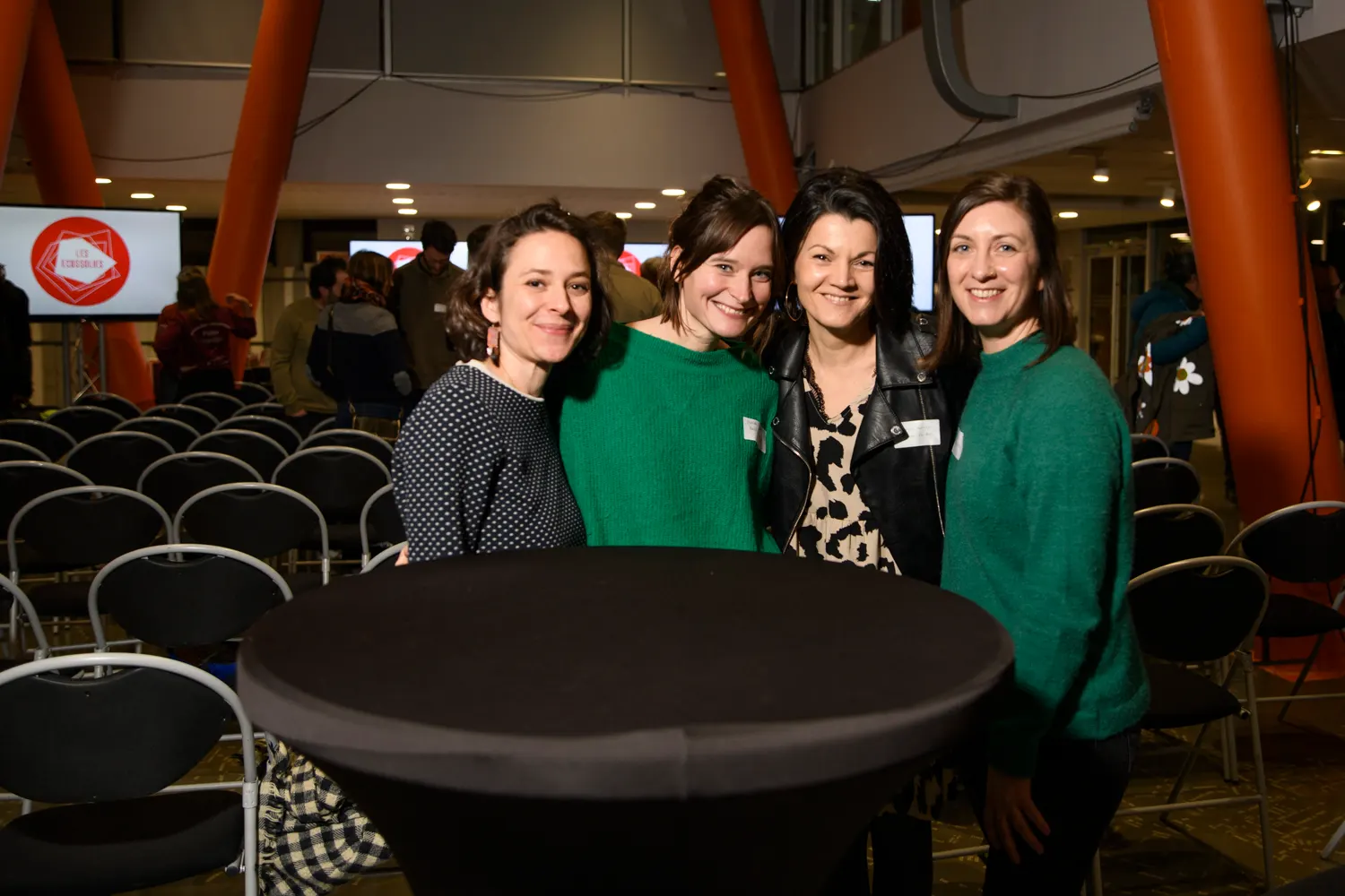 Quatre membres de l'équipe aux Ecossolies